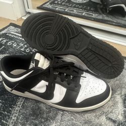 Nike panda dunks🐼