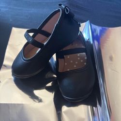 Girls black Maryjane shoes