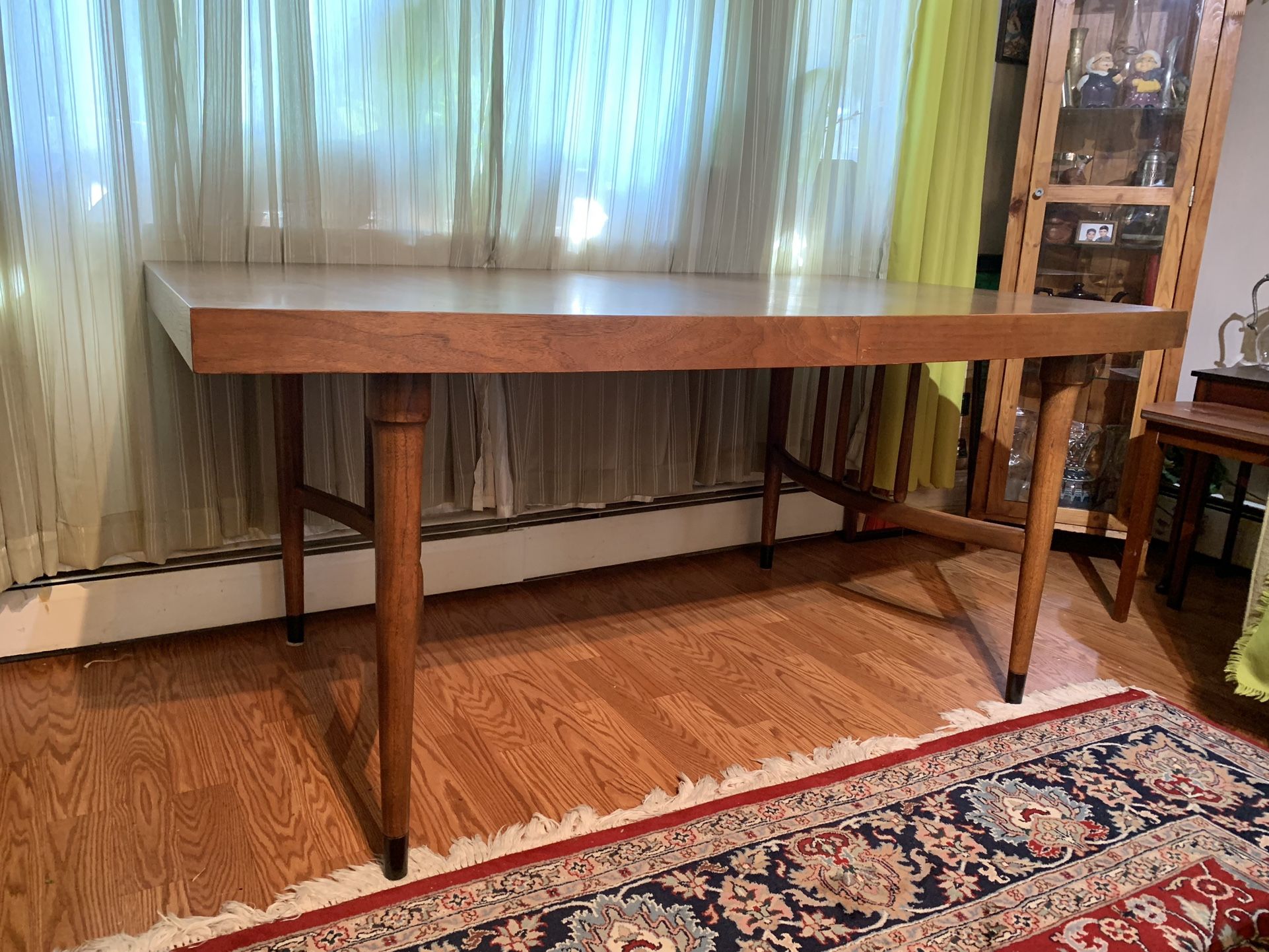 Mid Century Modern Dining Table By American Of Martinsville
