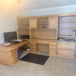 Vintage Broyhill Fontana Maple L-Shaped Desk Set – Good Condition