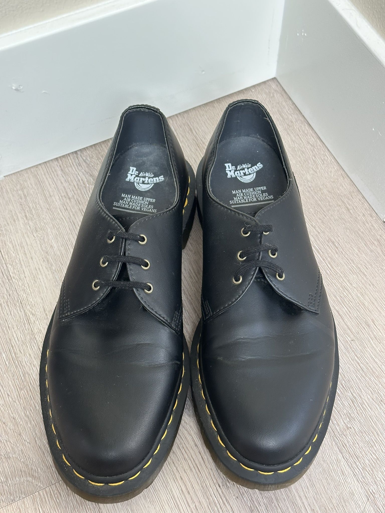 DR MARTENS Men Size 11