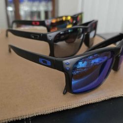 Oakley Holbrook Sun Glasses