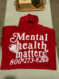 Mental health hoodie XL red cropped