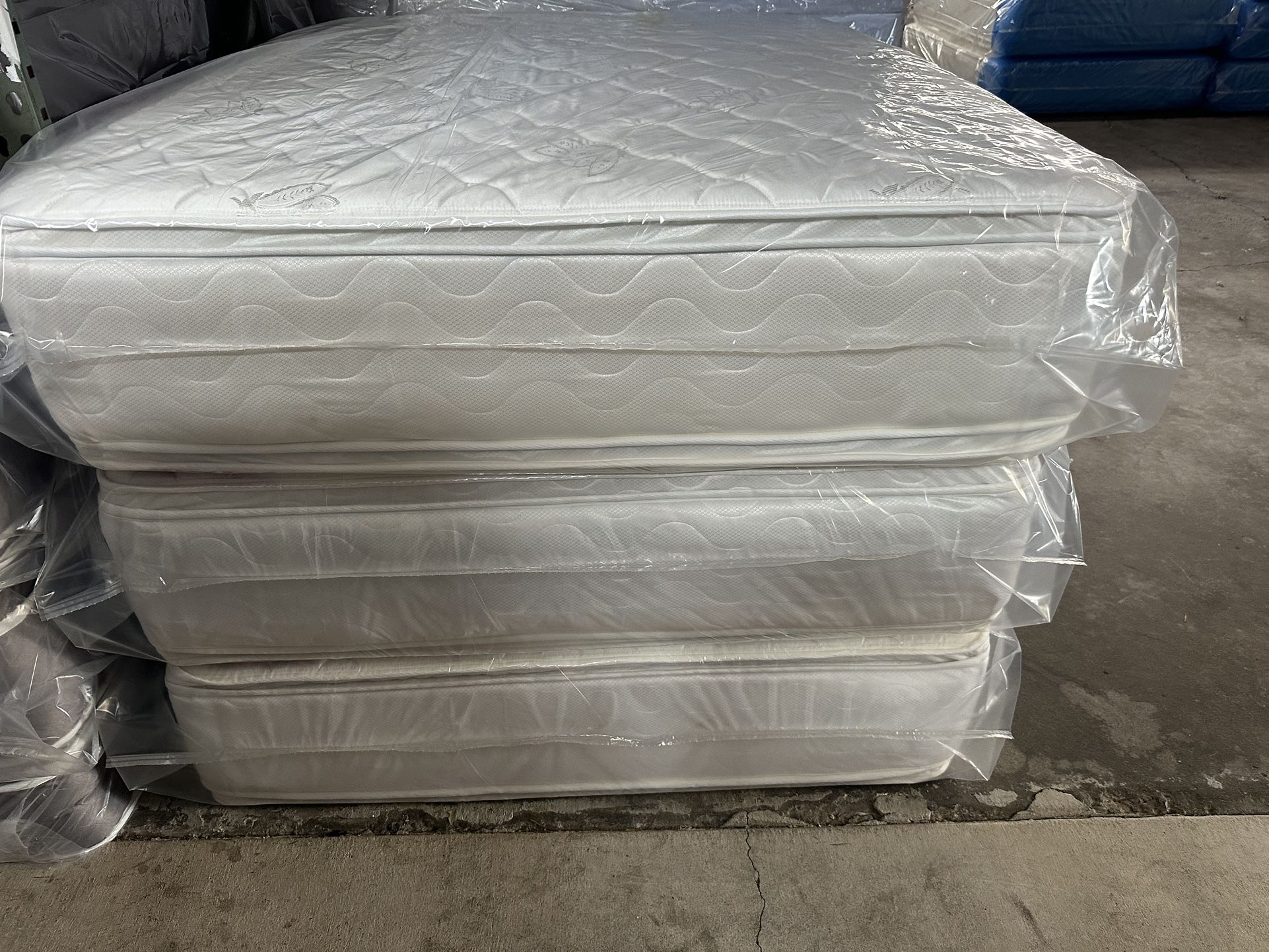 New Full Size Mattress   & Box Spring - Delivery Available 