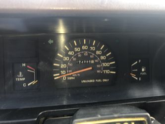 Toyota pick up custom cab