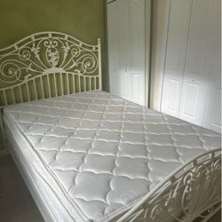 FULL MATTRESS AND BOX SPRING