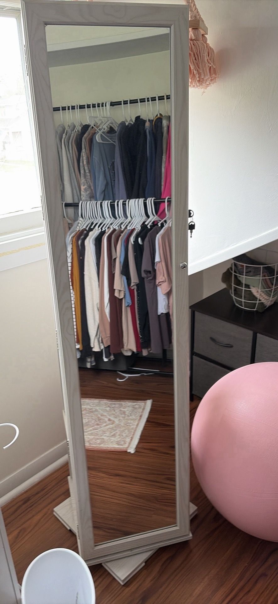 Jewelry holder mirror