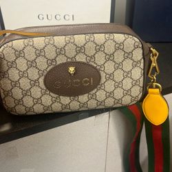 Gucci Crossbody Bag