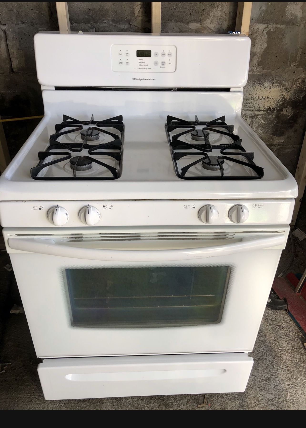 Gas Stove Like New Delivery Include