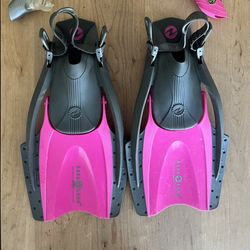 Aqua Lung Sport Fins Small Size 4 - 7 Very Good Condition!
