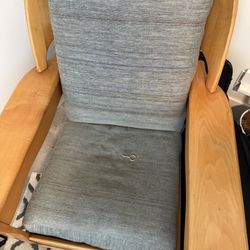 Sitting Chair 
