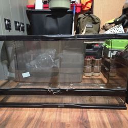 40 Gallon Terrarium 
