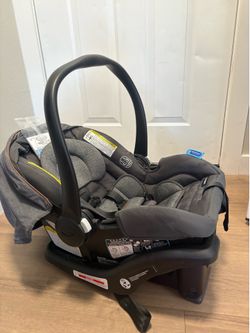 Graco snugride 35 car seat never used