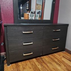 Black Wooden Dresser