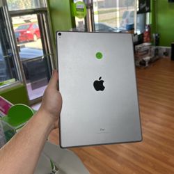 iPad Pro 12.9 Inch 2nd Generation 256gb Wifi Only Used 