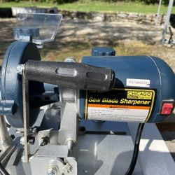 Circular saw sharpener