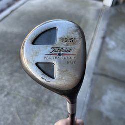 Titleist Pro Trajectory 13.5 Degrees 975f Ultra Lite R Flex Graphite