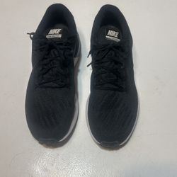 Nike Air Zoom Structure 22 Running Shoes