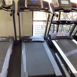 NordicTrack T6.5 S Treadmill Like New Hasn’t Even Been Used A Hour Only Has A Quarter Of A Mile On It