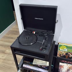 Crosley CR8017A-BK Voyager Vintage Portable Vinyl Record Player Turntable with Bluetooth Receiver and Built-in Speakers, Black