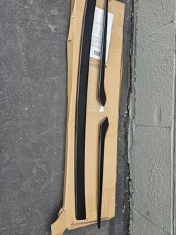 23-25 HONDA CR-V  4 DOOR OE STYLE FRONT HOOD GRILL TRIMGLOSS BLACK ABS 3 PIECES