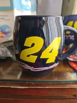 Racing cups