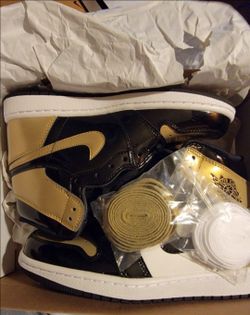 Jordan Gold Toe