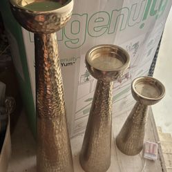 Assorted gold and white home decor