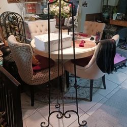 5.5FT METAL FOLD STAND GD PUT PICS MIRRORS SIGNS ETC ON IT 15 FINAL PRICE