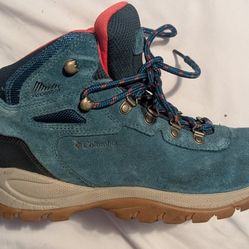 Women's Waterproof Hiking Boots 