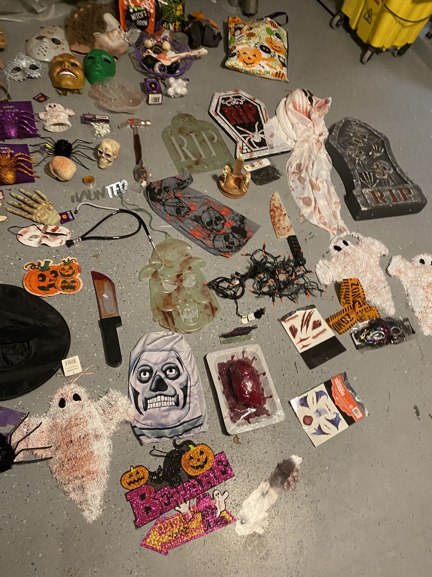 Halloween Bundle Take All Everything New $30
