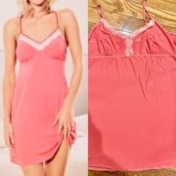 VTG Secret Treasures  Plus SIZE coral& cream Lace Lingerie nightgown 2XL