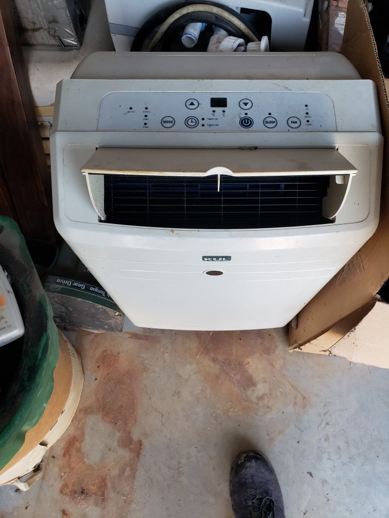 Water cooler air conditioners