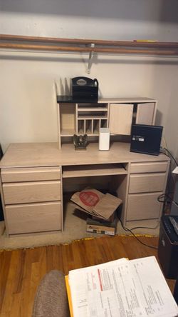 Light Wood Computer Desk with Hutch and Drawers