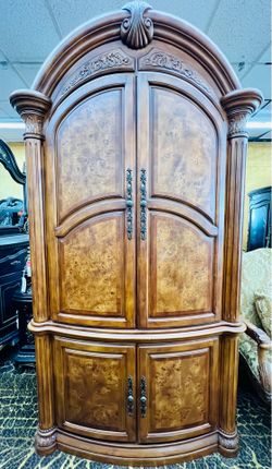 AICO By Michael Amini MONTE CARLO Armoire - GA