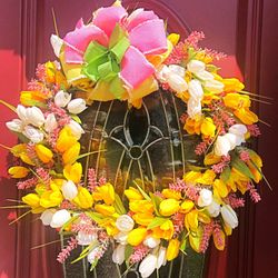 Tulip Wreath