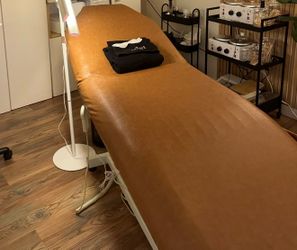 Electric spa bed