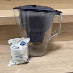 Brita Pitcher With 1 Brand New Filter