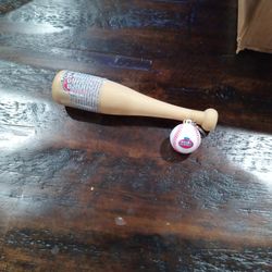 DUBBLE BUBBLE GUM KEYCHAIN 