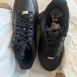 Men Size 8