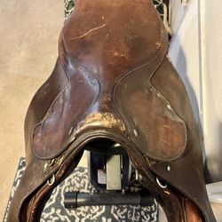 Leather Deluxe Saddle Made In England