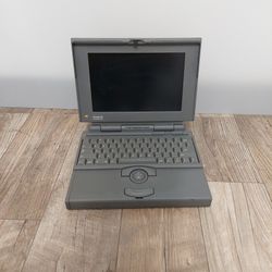 Apple Macintosh Powerbook 160 Laptop
