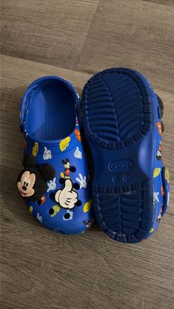 Minnie mouse Crocs Size: C13