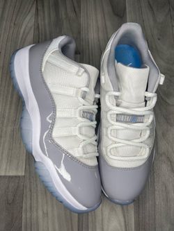 Cement Jordan 11s