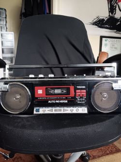 Vintage Toshiba Boombox Cassette Player