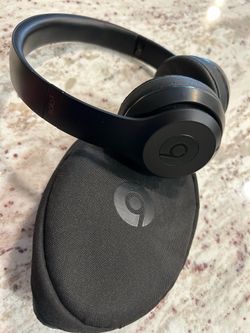 Beats Solo 3 Headphones