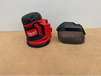 Milwaukee M18 Orbit Sander