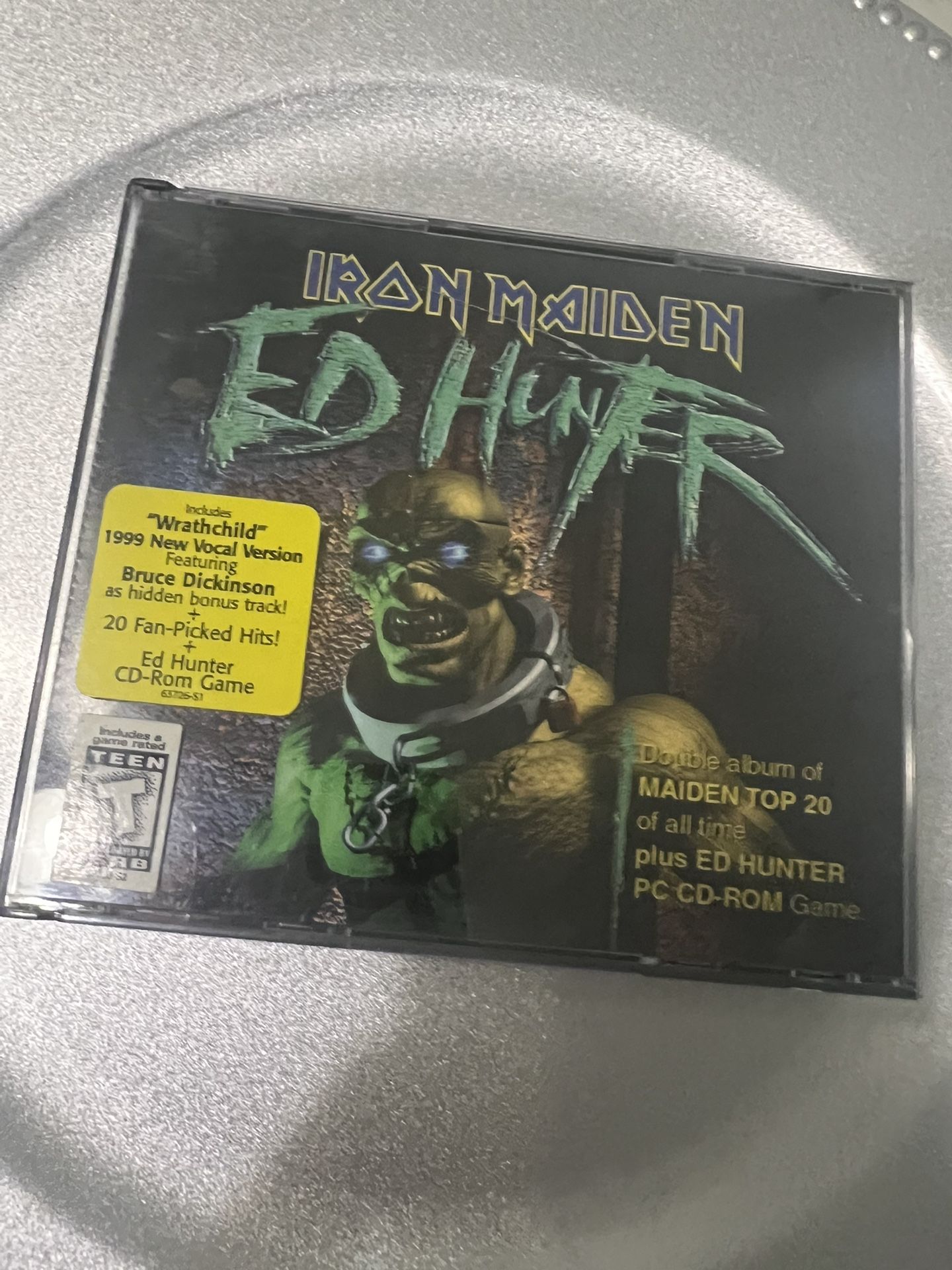 Iron Maiden Cd 💿 With Game Disc (missing 1 Cd)