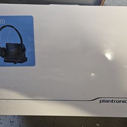 Brand New Plantronics Poly Savi 720 Headset Bluetooth 