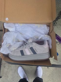 New Adidas kids size 10